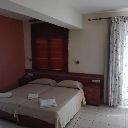 Dabasi Città di Skiathos